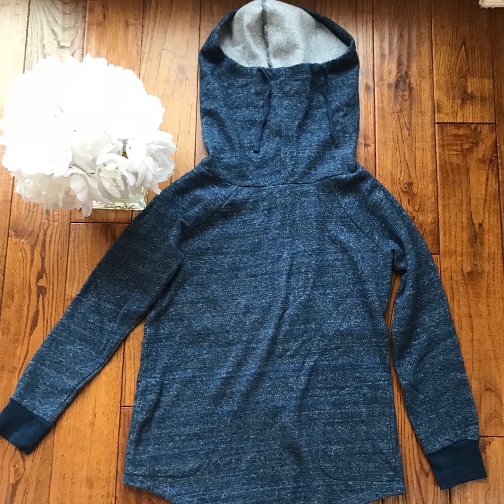 Mossimo Crowley neck sweater